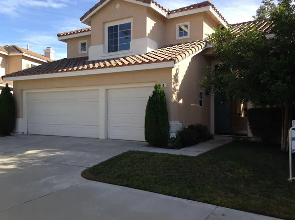 4 Toulon Ave, Foothill Ranch, CA 92610