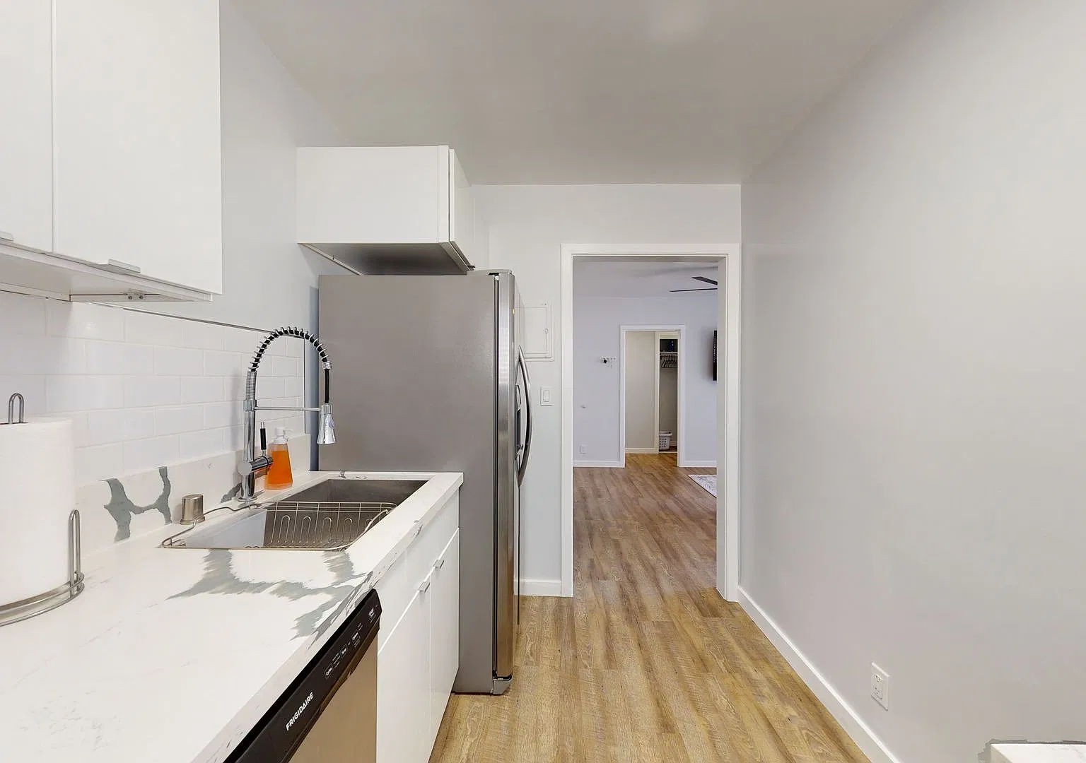 Runyon Canyon Properties, LLC (1641 N. Poinsettia Place) — Photo 4