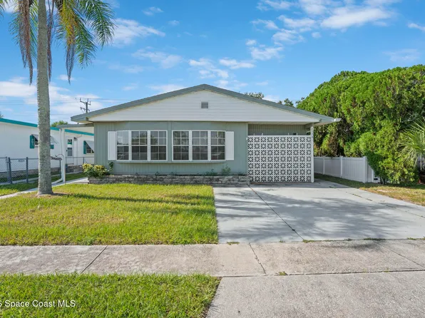 2374 Royal Palm Dr NE, Palm Bay, FL 32905