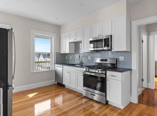 7 Speedwell St ROOM 3, Dorchester, MA 02122