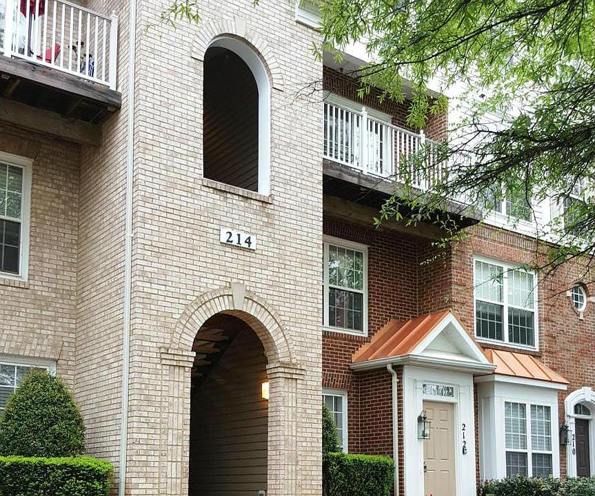 1st image of 214 Fallsgrove Blvd Unit 11