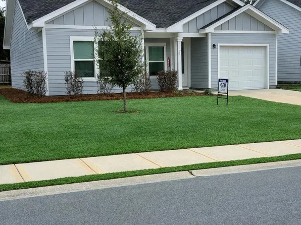 71 Bradford Ct, Freeport, FL 32439