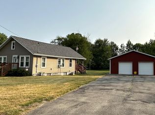 13600 Wilson Rd, New Buffalo, MI 49117