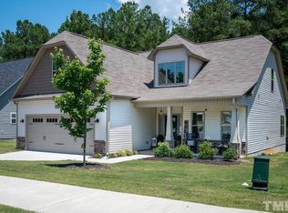 5721 Satinwood Dr, Clayton, NC 27520