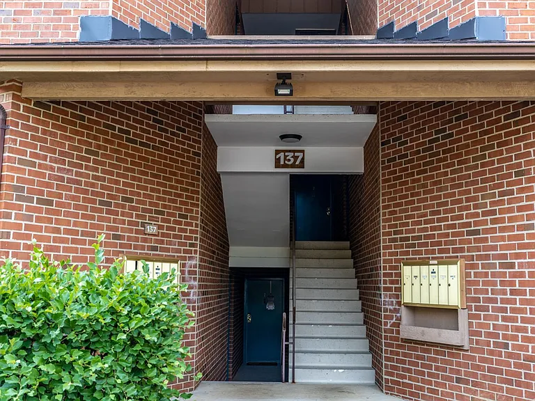 137 Green Turtle Ln #1 — Photo 2