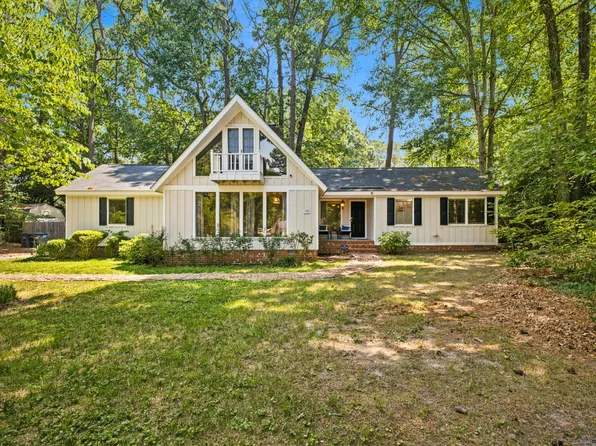 105 Litchfield Ct, Rocky Mount, NC 27803