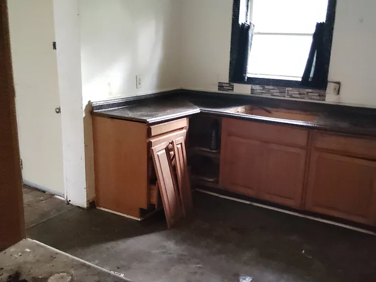 3729 Avondale Ave — Photo 6