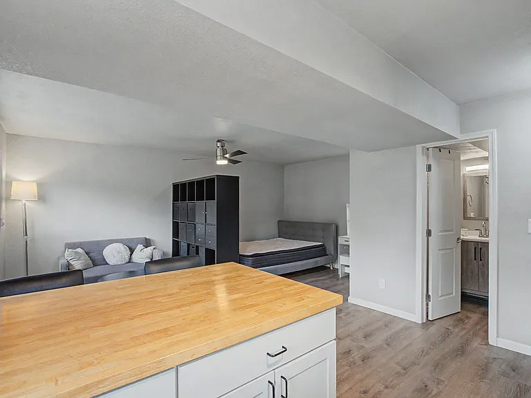 1991 Palm Dr #2 — Photo 17