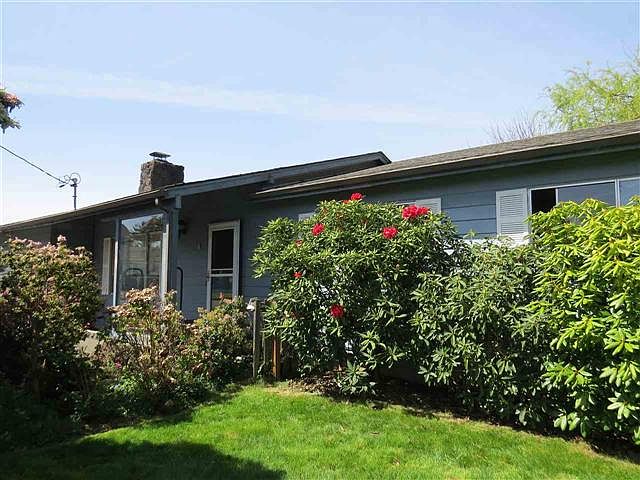 1st image of 121 Esta Ave