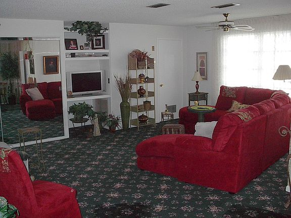 2nd image of 5501 80th St N APT 306