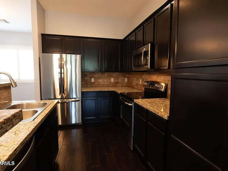 124 N California St #12 — Photo 1