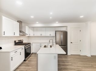 819 Cumberland St, Raleigh, NC 27610