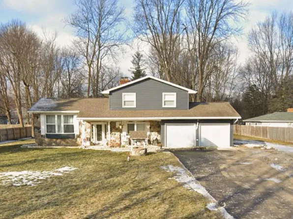 3172 Connecticut St, Burton, MI 48519