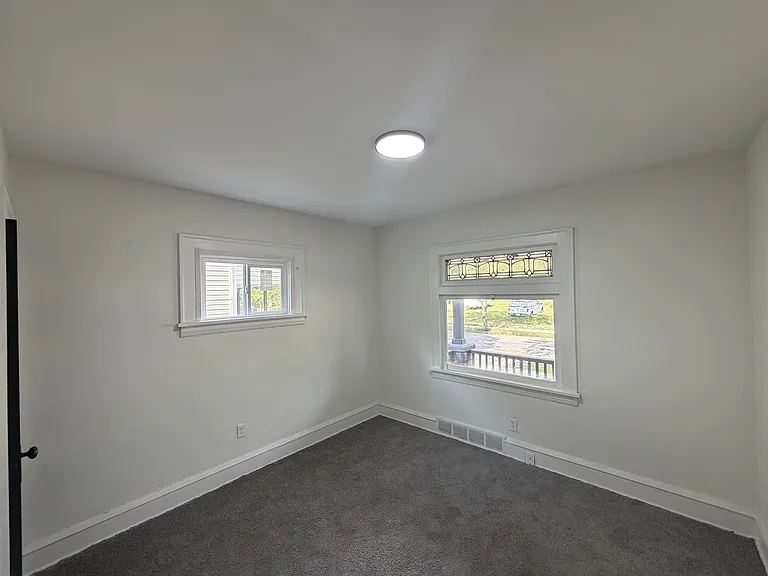 4126 E 143rd St — Photo 21