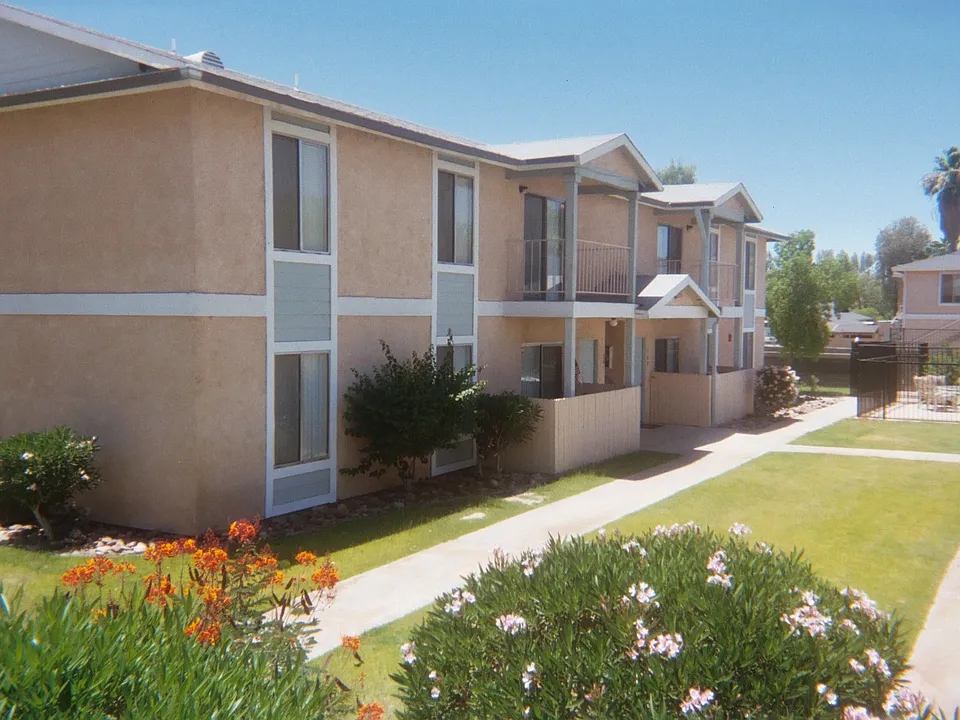 Bayfield Apartments