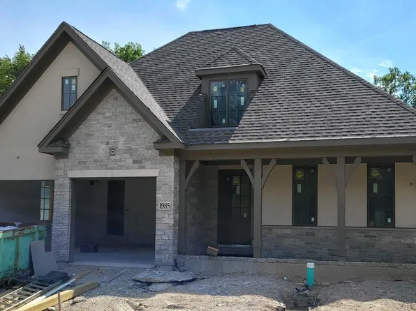 (undisclosed Address), Lake Forest, IL 60045