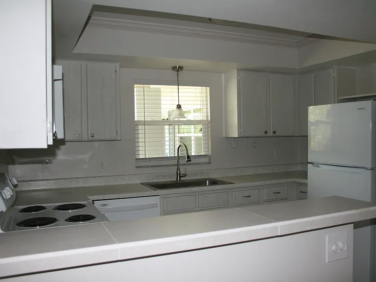455 Mehlenbacher Rd #9 — Photo 5