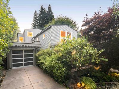 941 Addison Ave, Palo Alto, CA, 94301