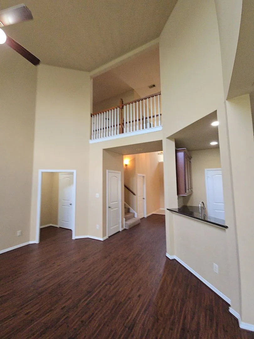 28214 Helmsman knolls dr Ask about our No Cash Security Deposit Option — Photo 4