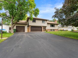 8653 Brant St NE, Blaine, MN 55014