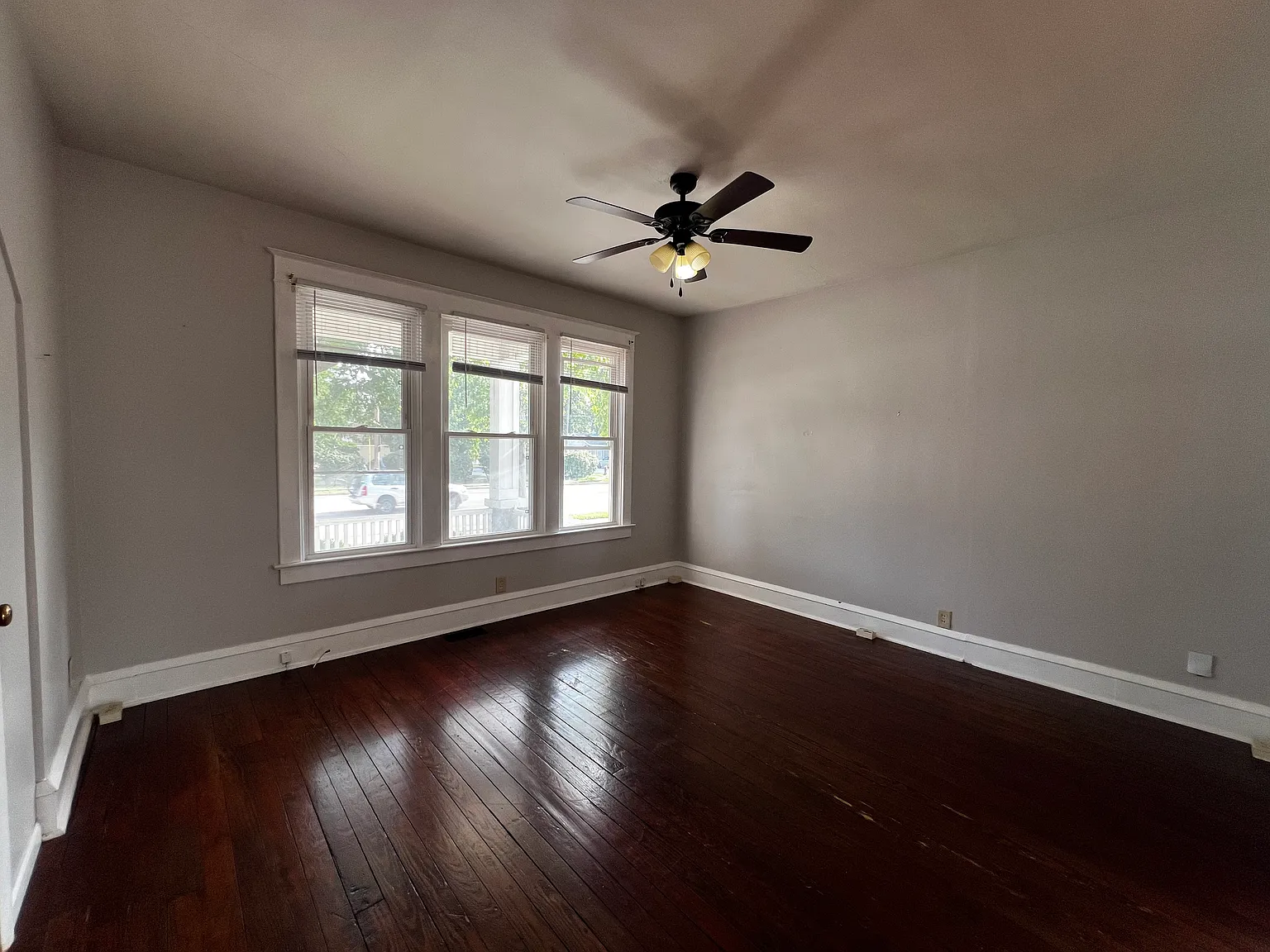 2 bed, 1400 sqft, $1,050 — Photo 3