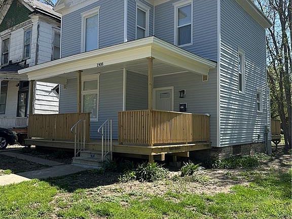 2nd image of 1908 Faraon St