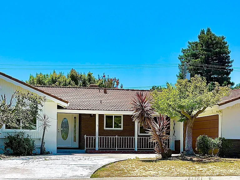 7428 Tiptoe Ln — Photo 17