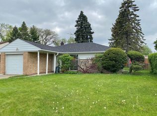 964 E Villa Dr, Des Plaines, IL