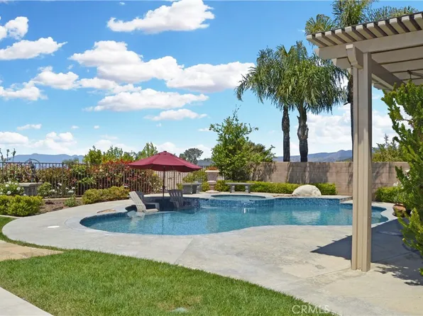 13622 Canyon Crest Rd, Yucaipa, CA 92399