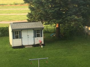 149 Spring Garden St, Leesport, PA 19533