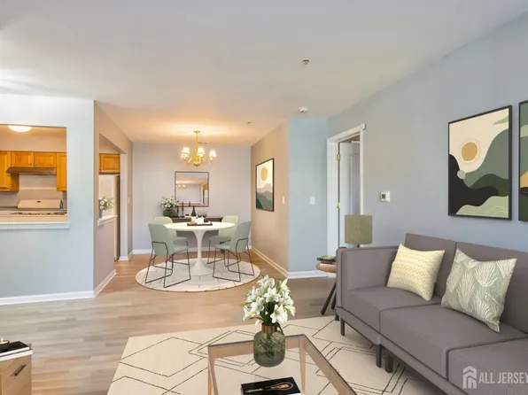 914 Cedar Ct, New Brunswick, NJ 08901