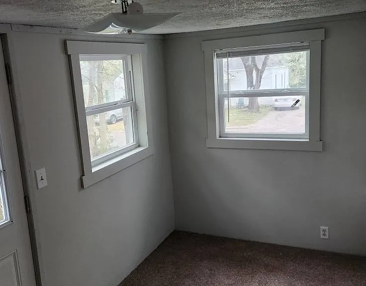 112 S Orchard St — Photo 13