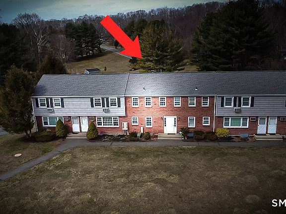 2nd image of 21 Old Farms Lane #21