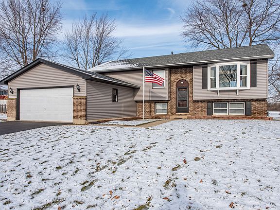 5th image of 2532 Heron Dr