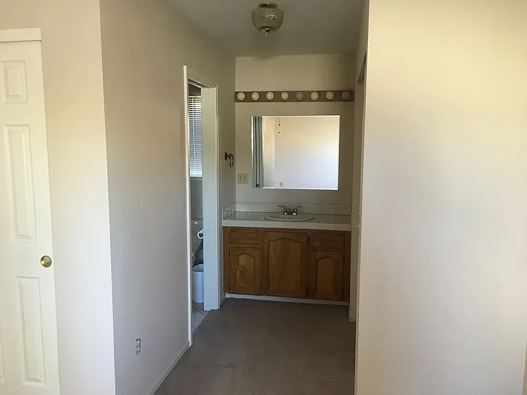 414 Springer Dr — Photo 13