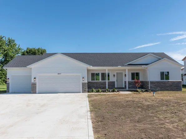 10073 Inwood Rd, Osceola, IN 46561