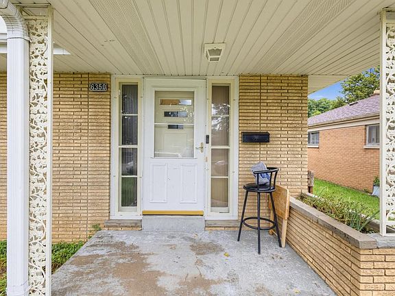 3rd image of 6350 W Leon TERRACE