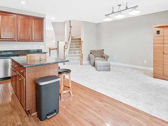 5th image of 8313 Dockray Ct