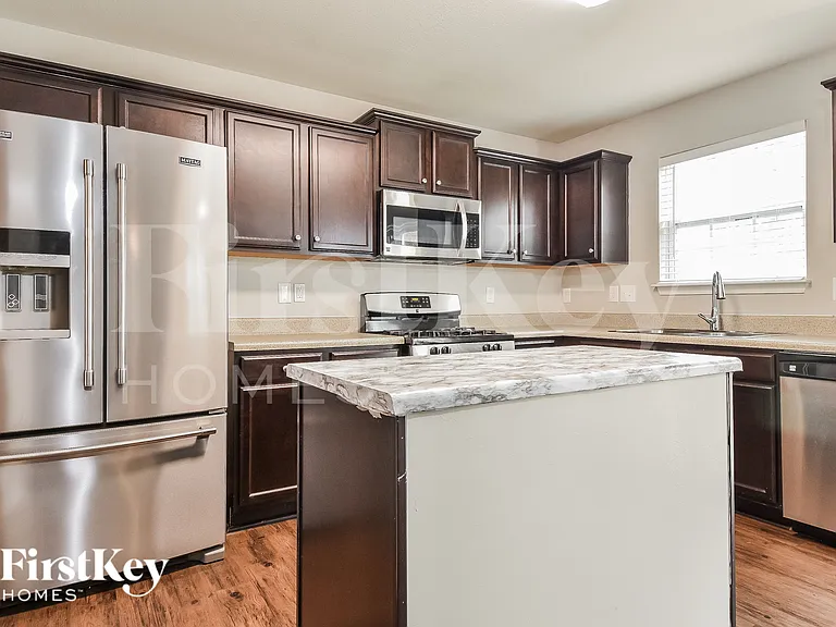 234 Taylors Landing Ave — Photo 7