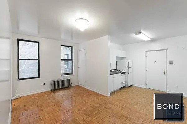 Rented by Bond New York | media 20