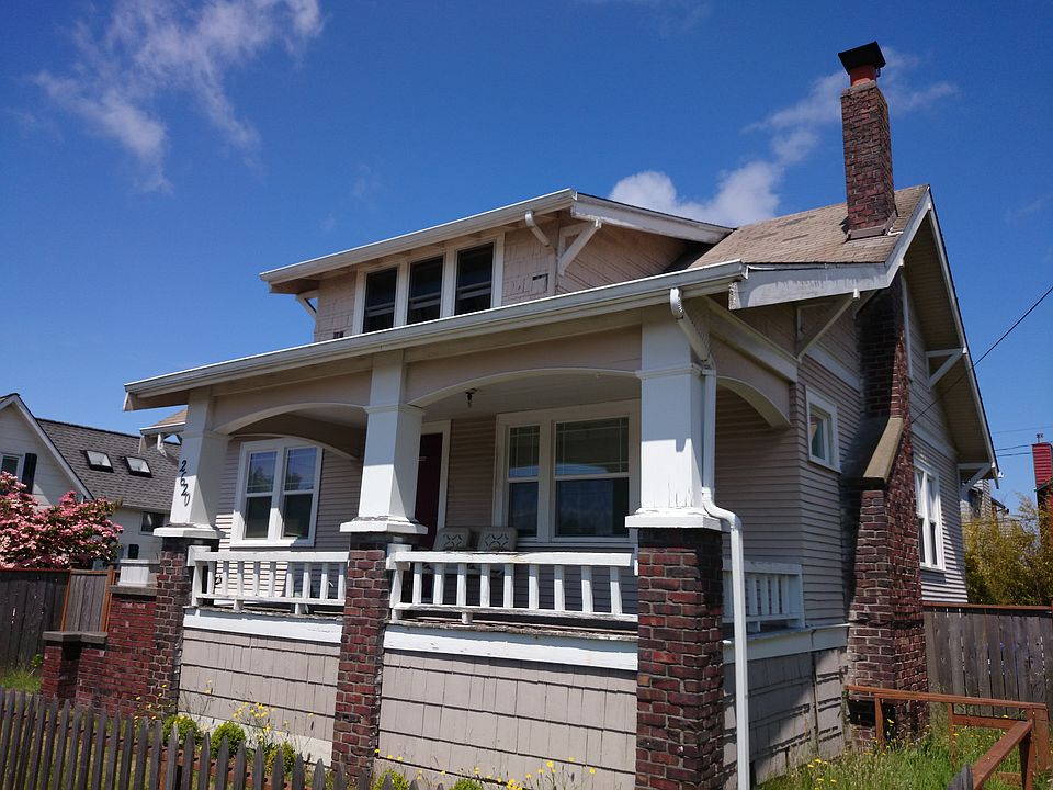 2nd image of 2620 NW 85th St