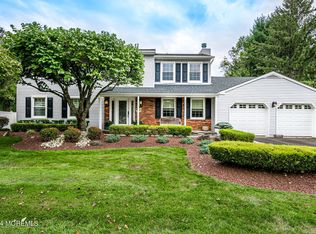 11 Cannonade Dr, Marlboro, NJ 07746
