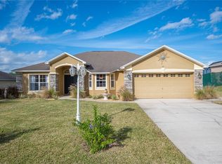 121 Dinner Lake Ave, Lake Wales, FL 33859