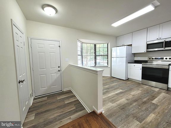 3rd image of 13689 Wildflower Ln