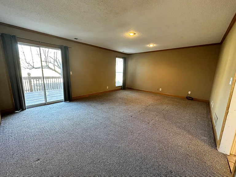 14710 Hardy St — Photo 24