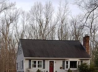 62 Bates Rd, Merrimack, NH 03054