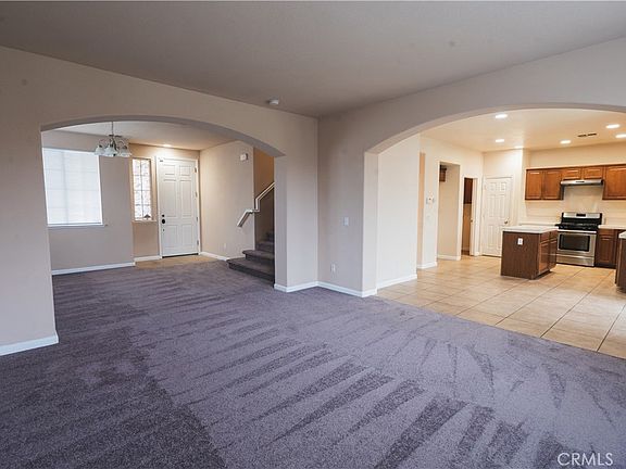 3rd image of 4315 Strathmore Pl