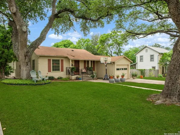 348 Funston, San Antonio, TX 78209