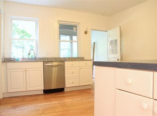 99 Lexington Ave #1A, Cambridge, MA 02138