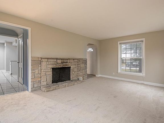 5th image of 5475 Omega Ave